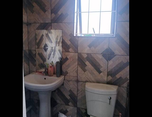 2 BEDROOM HOUSE FOR SALE IN ROSENEATH